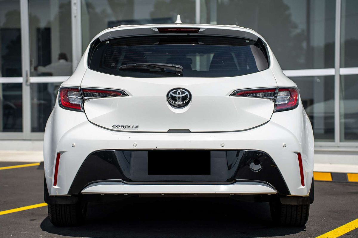 2018 Toyota Corolla Ascent Sport ZRE182R