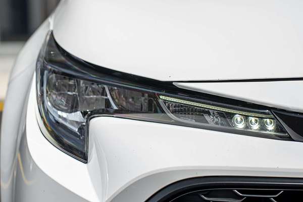 2018 Toyota Corolla Ascent Sport ZRE182R