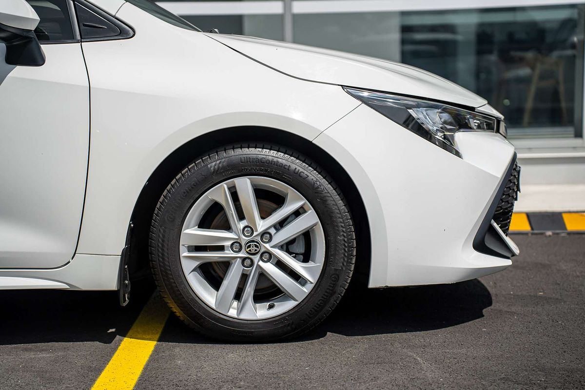 2018 Toyota Corolla Ascent Sport ZRE182R