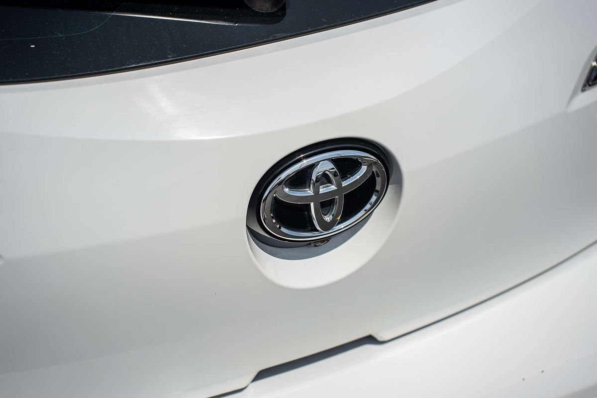 2018 Toyota Corolla Ascent Sport ZRE182R