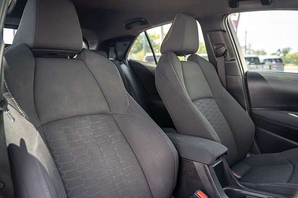 2018 Toyota Corolla Ascent Sport ZRE182R