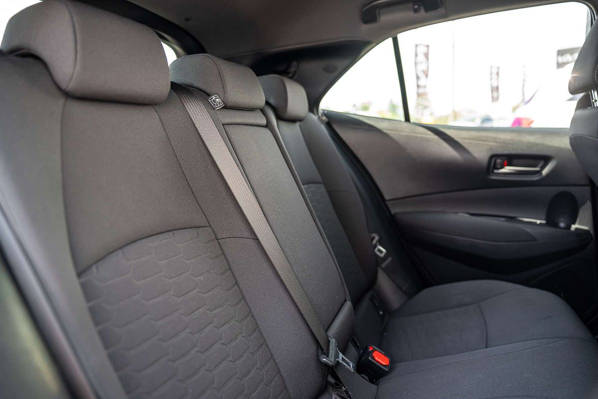 2018 Toyota Corolla Ascent Sport ZRE182R