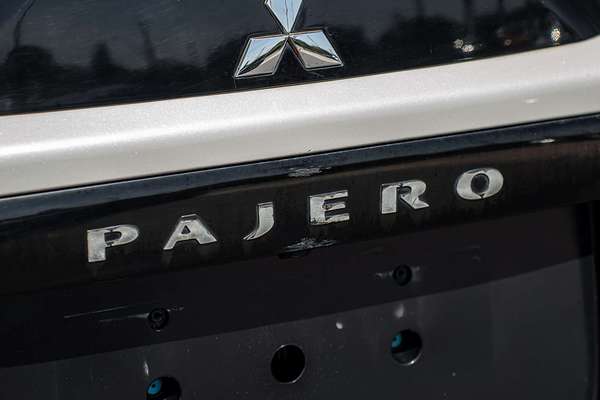 2017 Mitsubishi Pajero Exceed NX