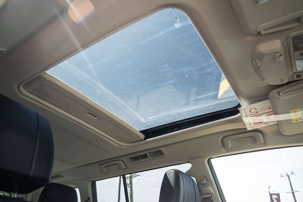 2017 Mitsubishi Pajero Exceed NX