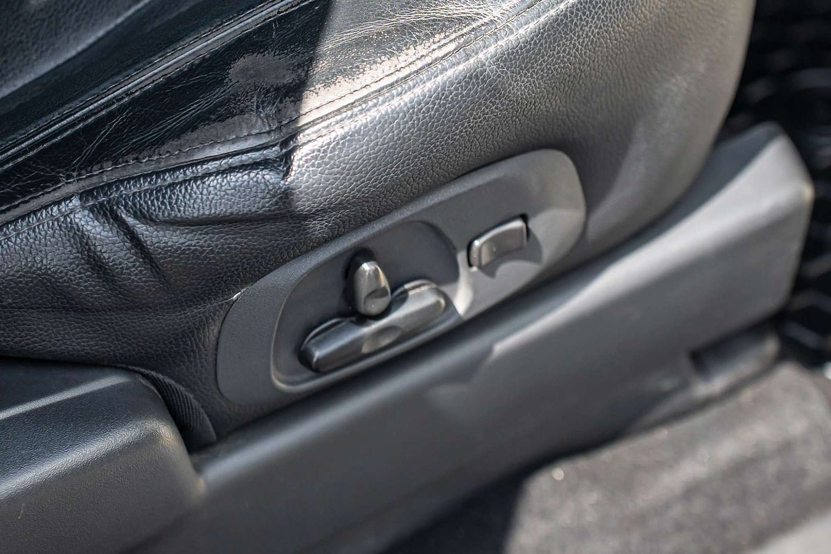 2017 Mitsubishi Pajero Exceed NX