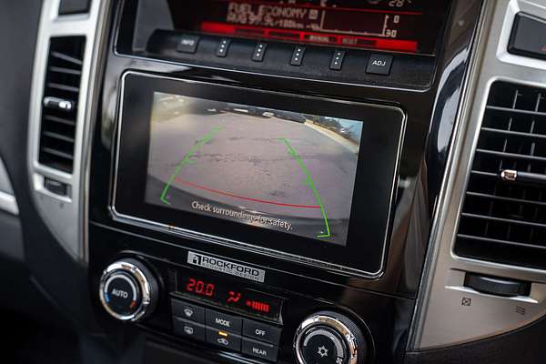 2017 Mitsubishi Pajero Exceed NX