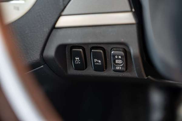 2017 Mitsubishi Pajero Exceed NX