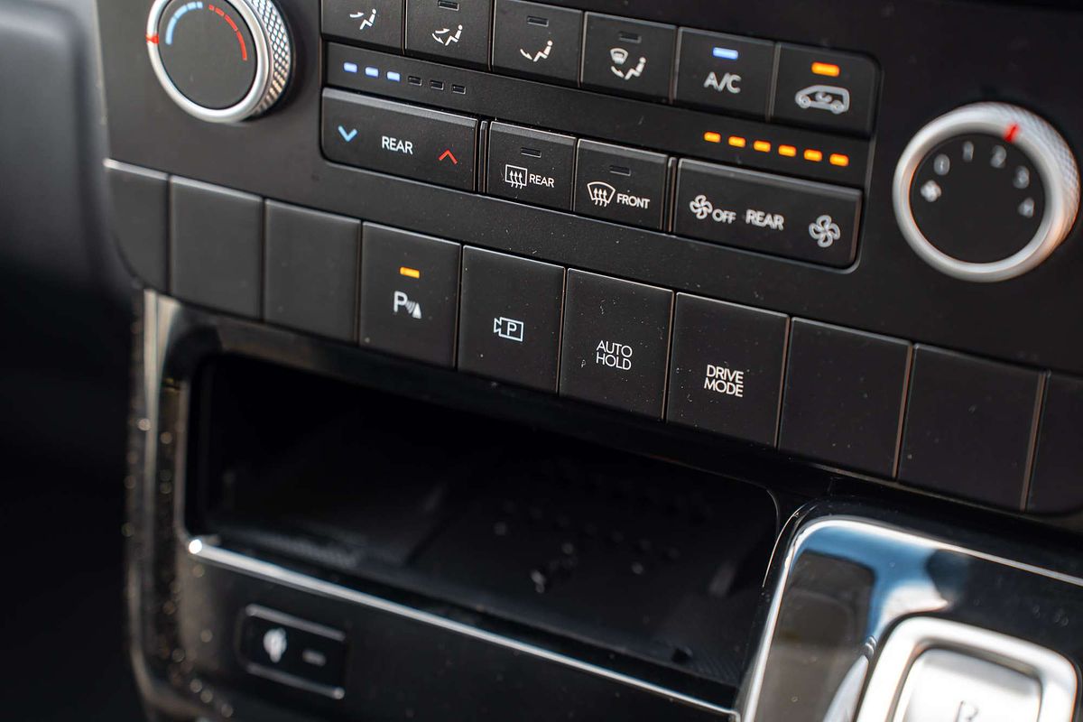 2022 Hyundai STARIA US4.V1