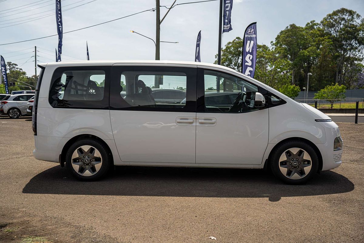 2022 Hyundai STARIA US4.V1