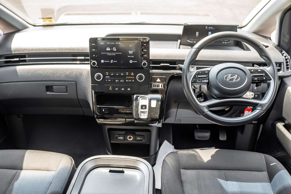 2022 Hyundai STARIA US4.V1