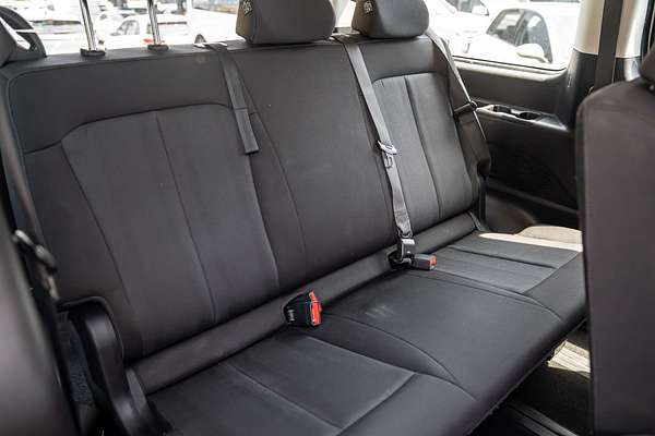 2022 Hyundai STARIA US4.V1