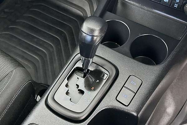 2022 Toyota Hilux SR GUN126R 4X4