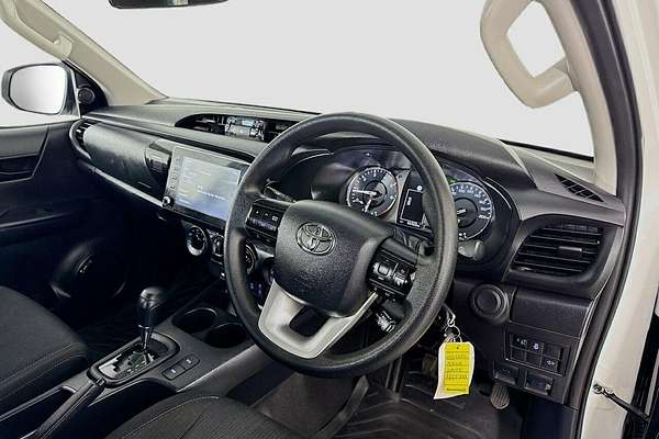 2022 Toyota Hilux SR GUN126R 4X4