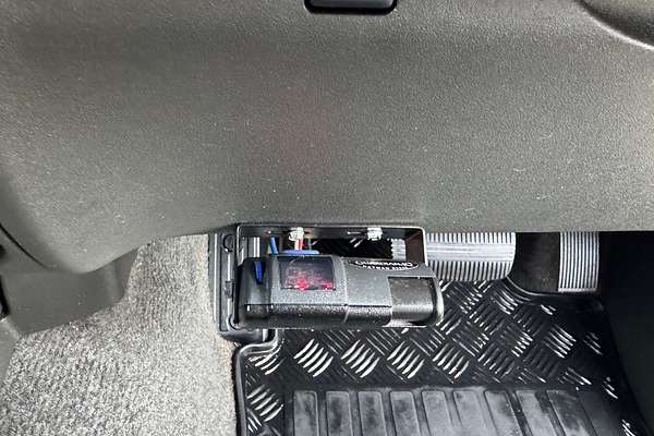 2010 Nissan Navara ST D40 4X4