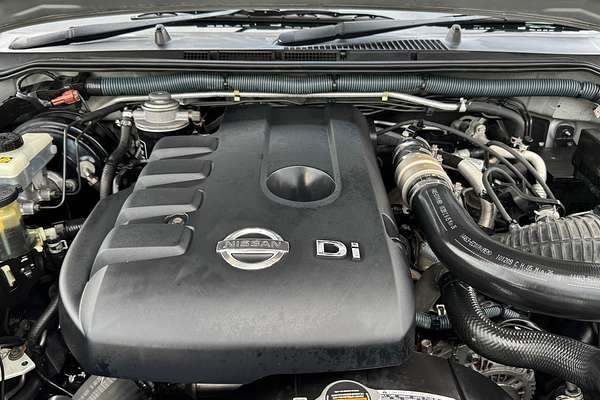 2010 Nissan Navara ST D40 4X4