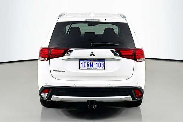 2017 Mitsubishi Outlander LS Safety Pack ZK