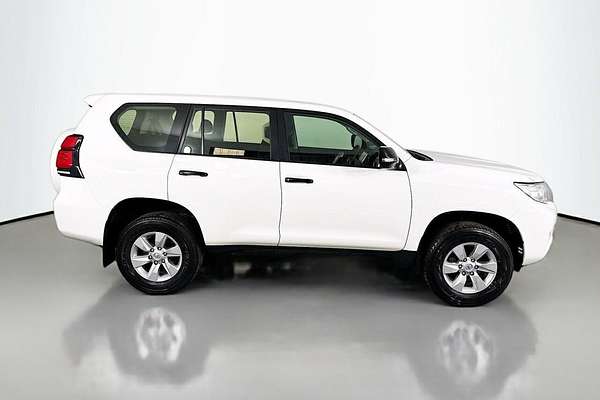 2023 Toyota Landcruiser Prado GX GDJ150R