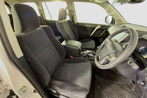 2023 Toyota Landcruiser Prado GX GDJ150R