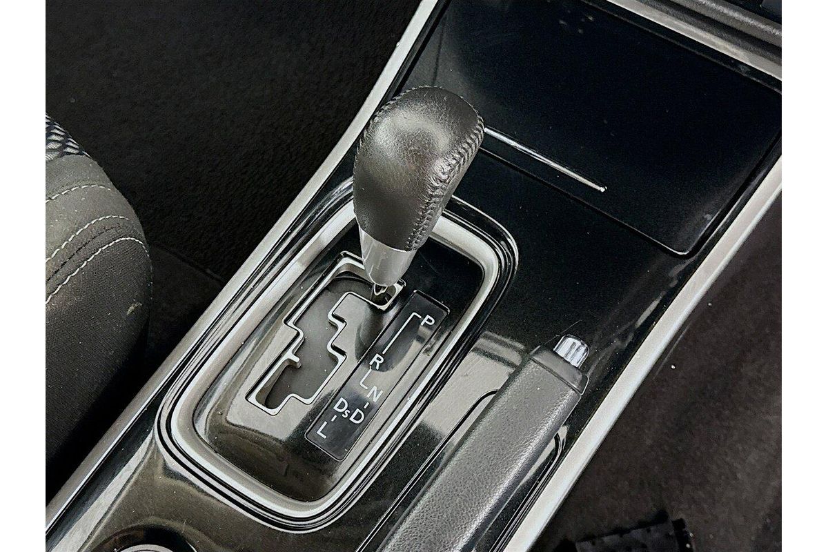 2017 Mitsubishi Outlander LS Safety Pack ZK