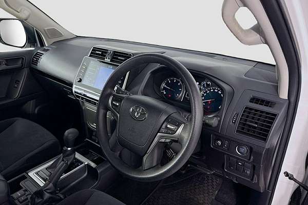 2023 Toyota Landcruiser Prado GX GDJ150R