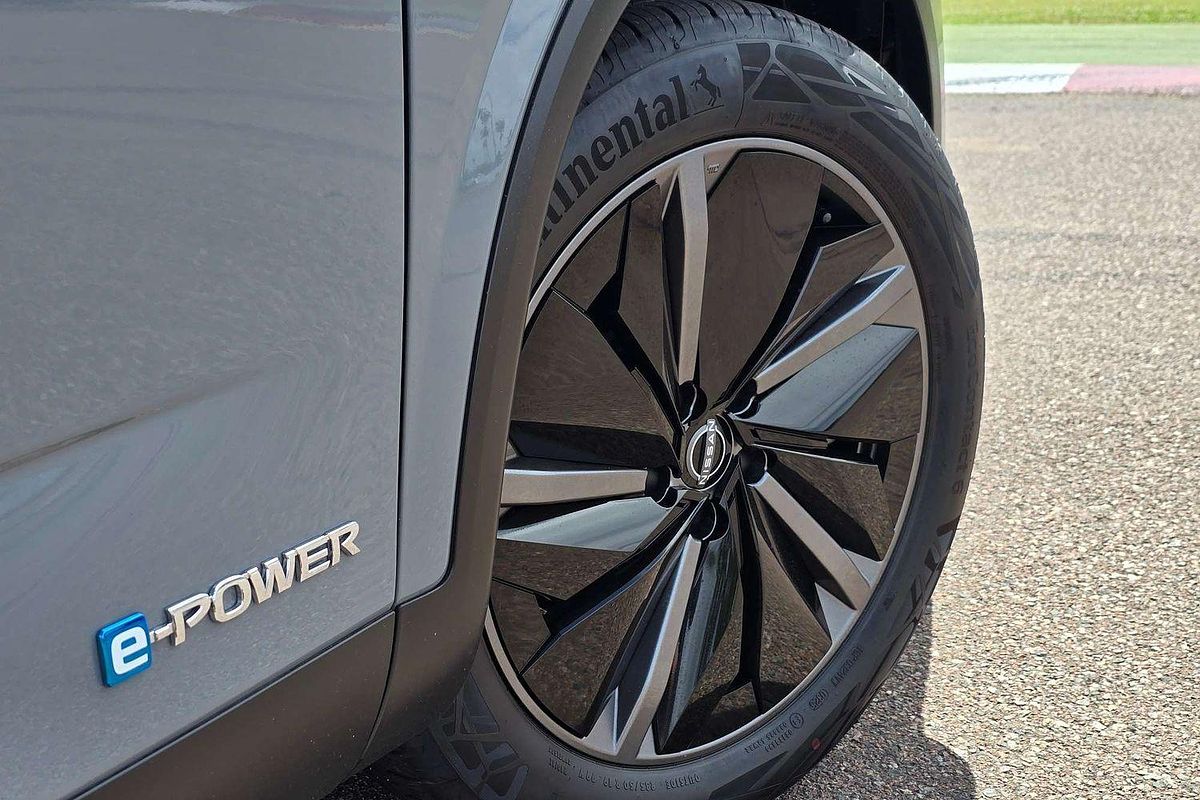 2025 Nissan QASHQAI Ti e-POWER J12