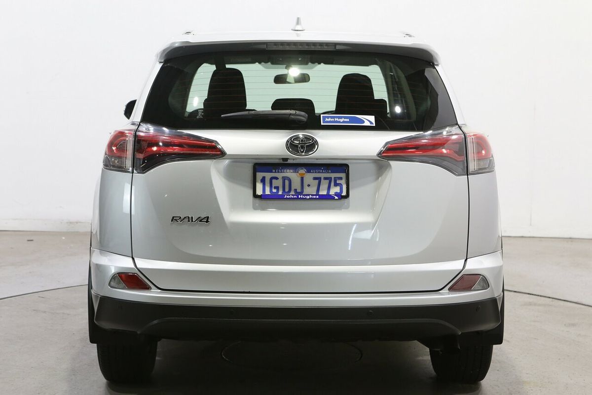 2016 Toyota RAV4 GX ZSA42R