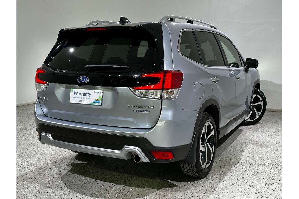 2024 Subaru Forester Hybrid S S5