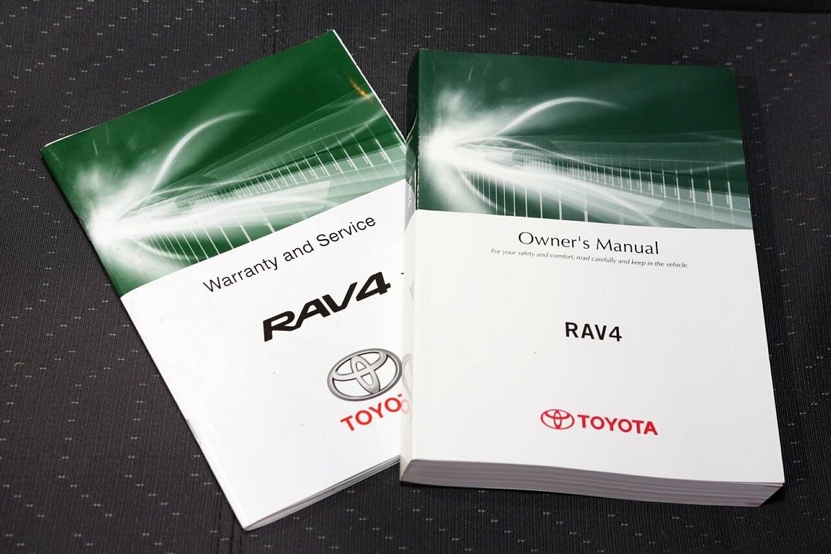 2016 Toyota RAV4 GX ZSA42R