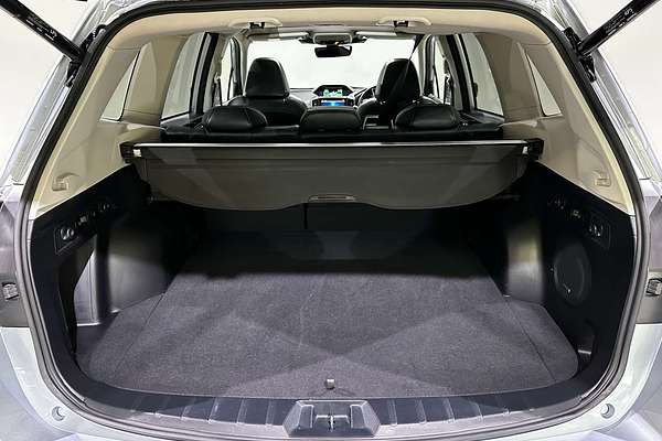 2024 Subaru Forester Hybrid S S5