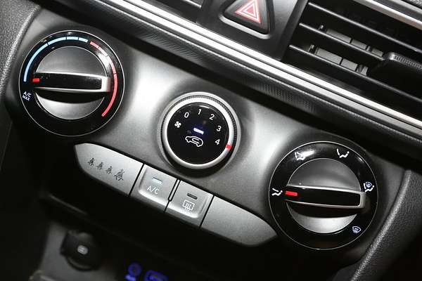 2020 Hyundai Kona Active OS.3