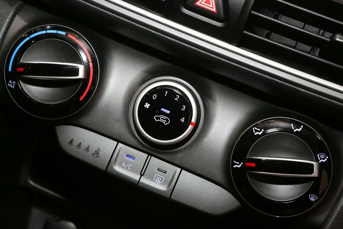 2020 Hyundai Kona Active OS.3