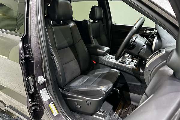 2021 Jeep Grand Cherokee Night Eagle WK