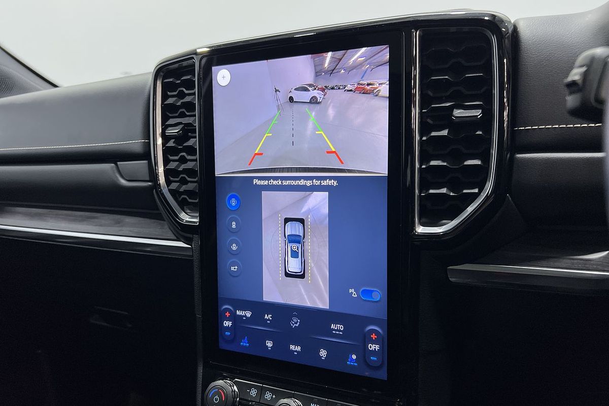 2024 Ford Everest Platinum 3.0L