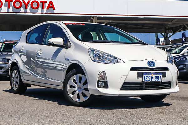 2014 Toyota Prius C NHP10R