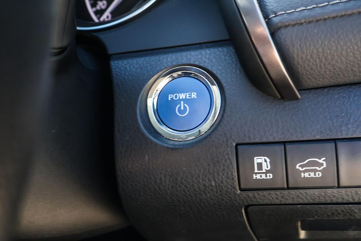 2024 Toyota Camry Ascent AXVH70R