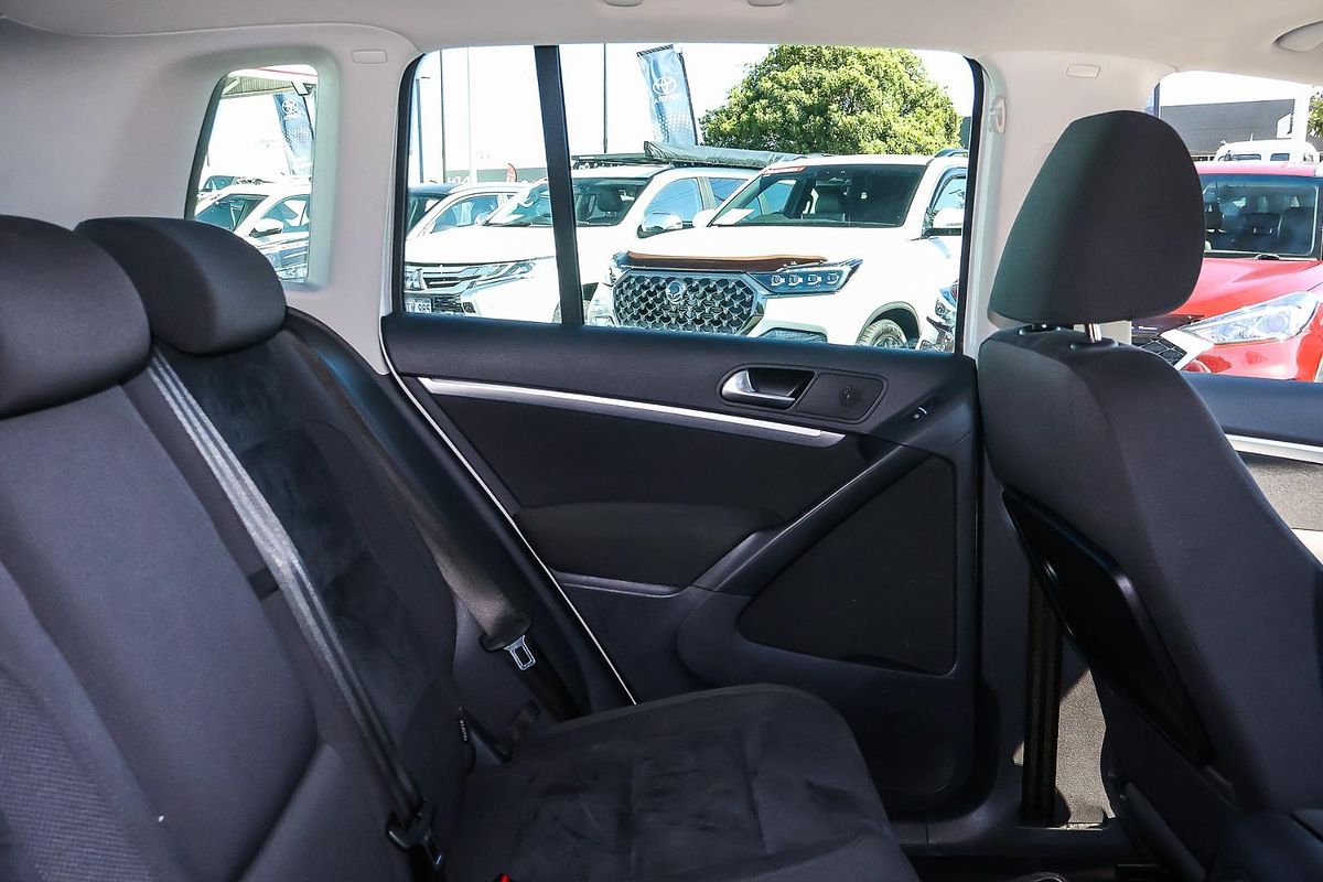 2015 Volkswagen Tiguan 132TSI 5N