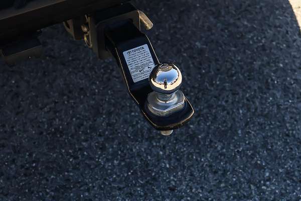 2021 Toyota Hilux Rugged X GUN126R 4X4