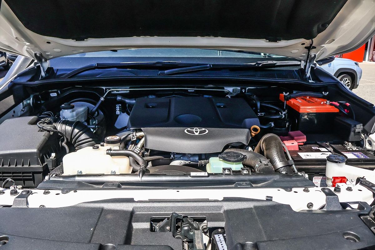 2021 Toyota Hilux Rugged X GUN126R 4X4