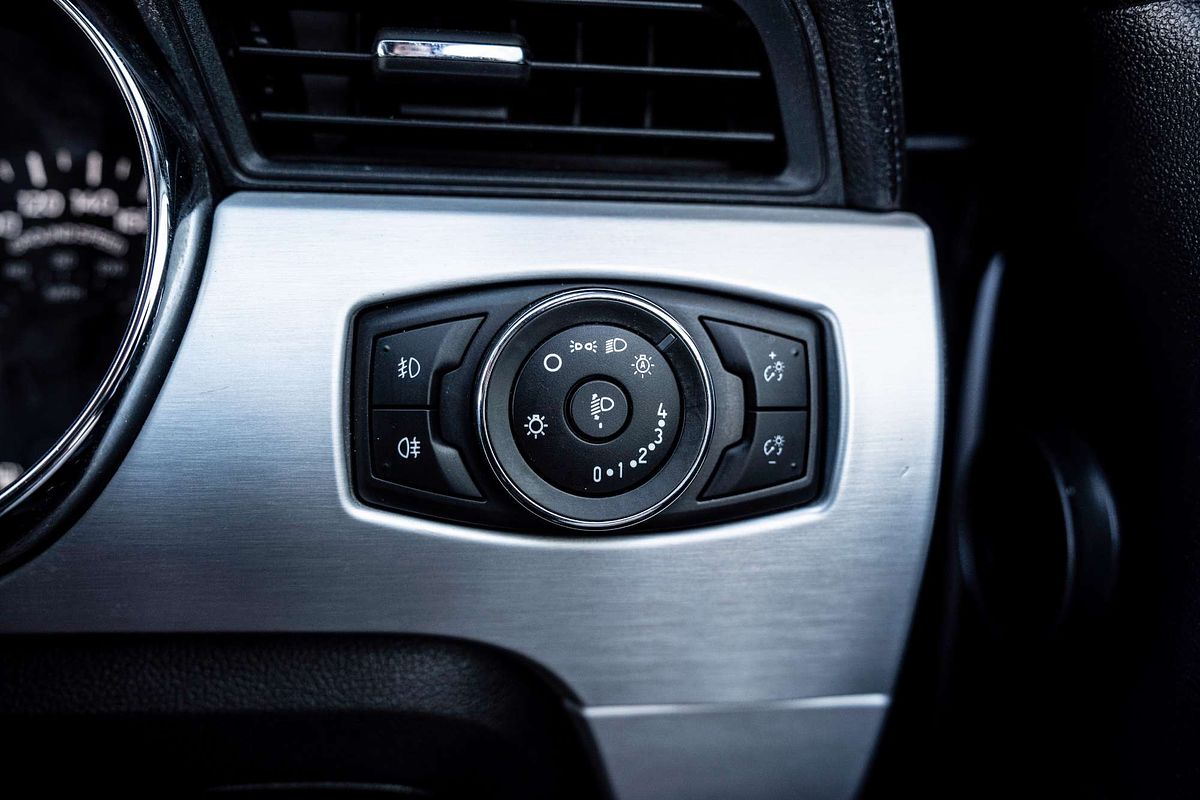 2015 Ford Mustang FM