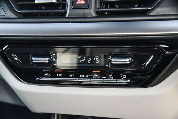 2025 Suzuki Swift Hybrid GLX UZ