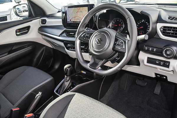 2025 Suzuki Swift Hybrid GLX UZ