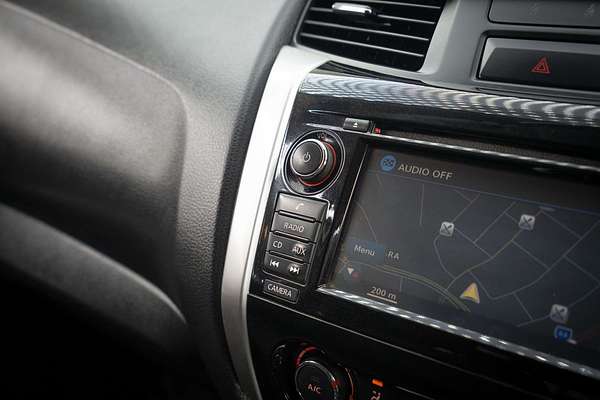 2018 Nissan Navara ST D23 Series 3 4X4