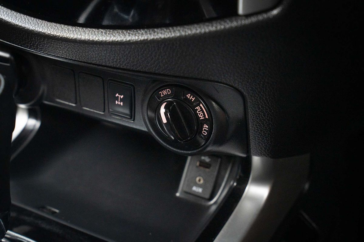 2018 Nissan Navara ST D23 Series 3 4X4