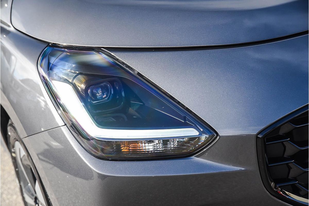 2025 Suzuki Swift Hybrid GLX UZ