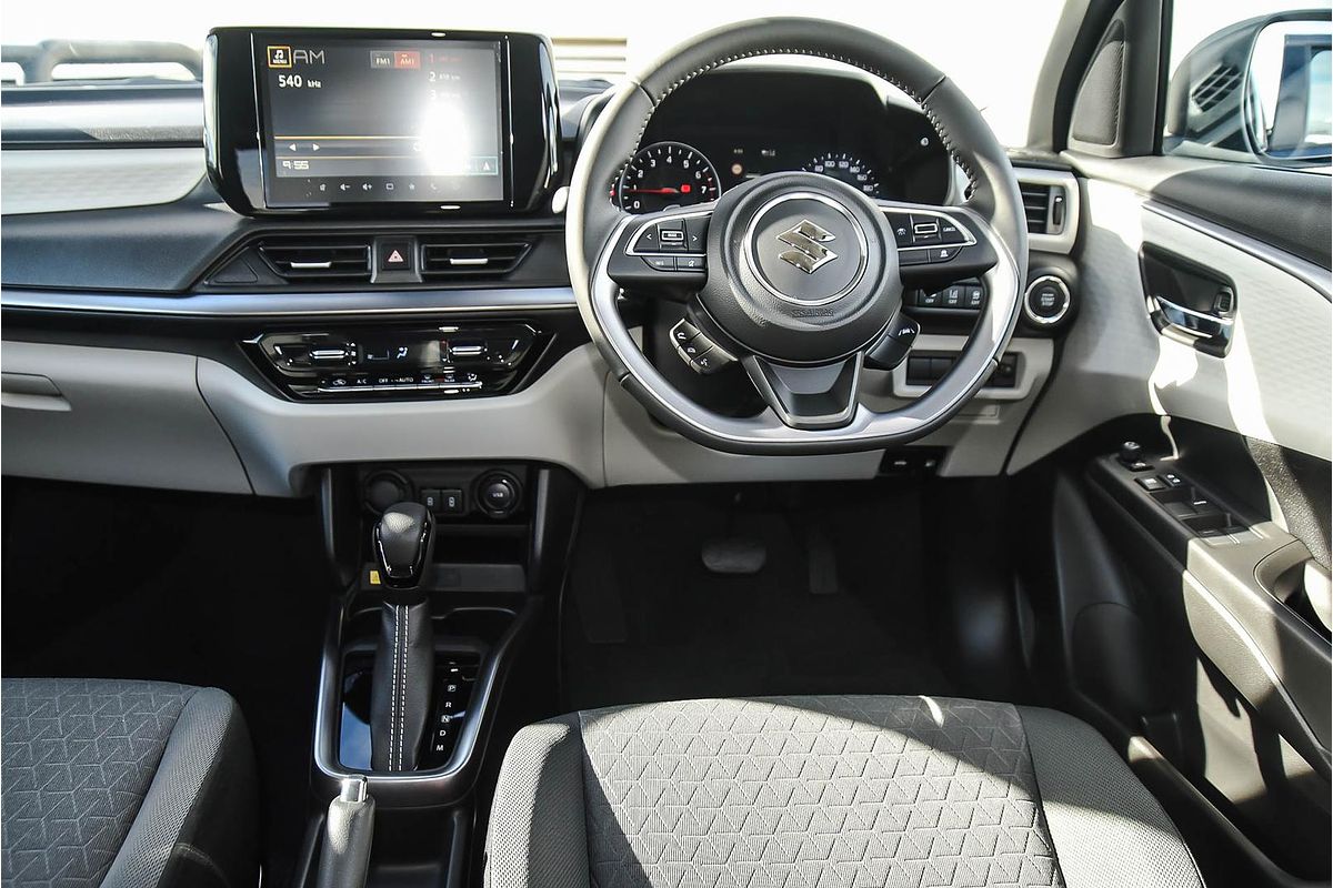 2025 Suzuki Swift Hybrid GLX UZ