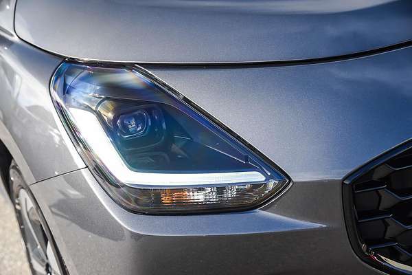 2025 Suzuki Swift Hybrid GLX UZ