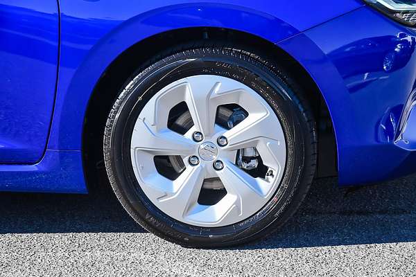 2025 Suzuki Swift Hybrid Plus UZ