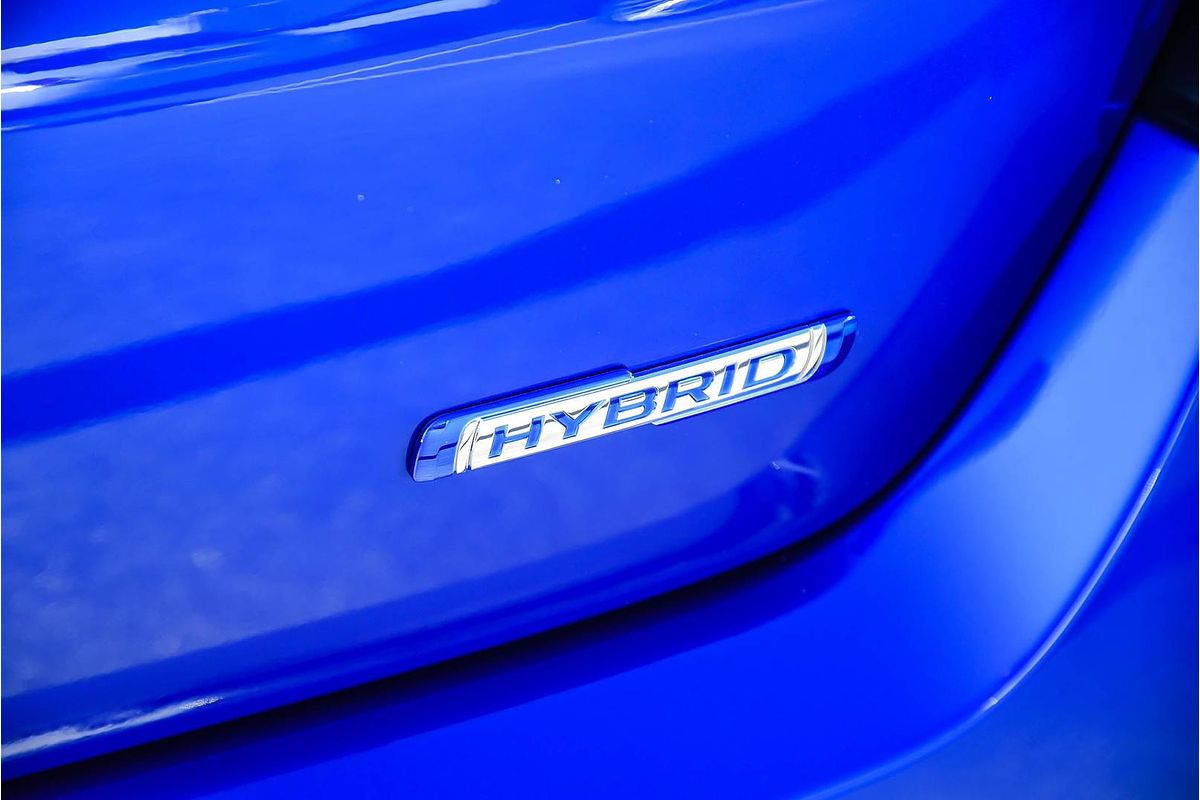 2025 Suzuki Swift Hybrid Plus UZ