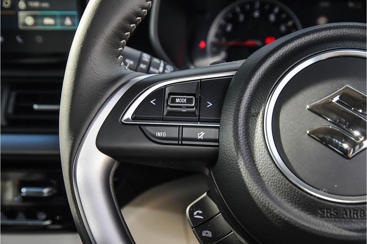 2025 Suzuki Swift Hybrid GLX UZ