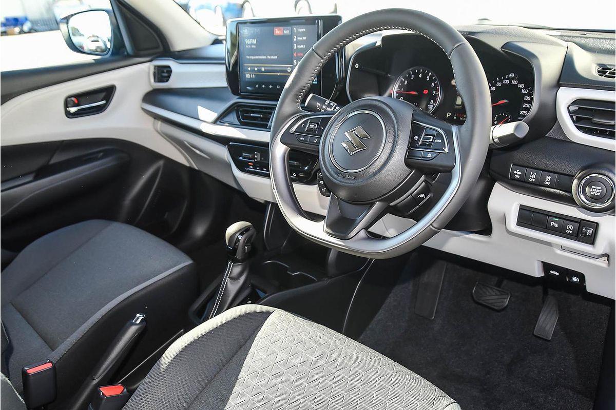 2025 Suzuki Swift Hybrid Plus UZ